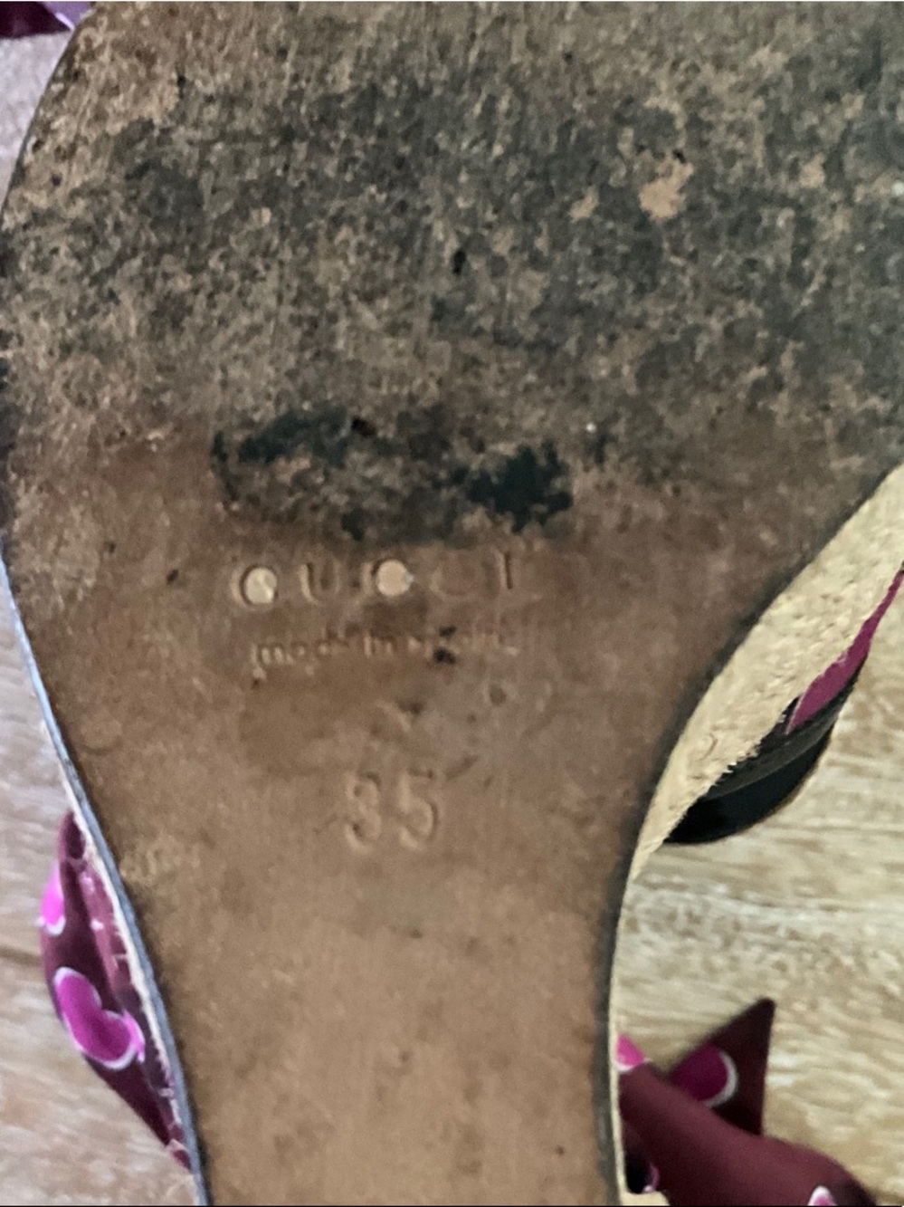 Gucci Burgundy and Pink Heart Wedge Sandals - Picture 7 of 9